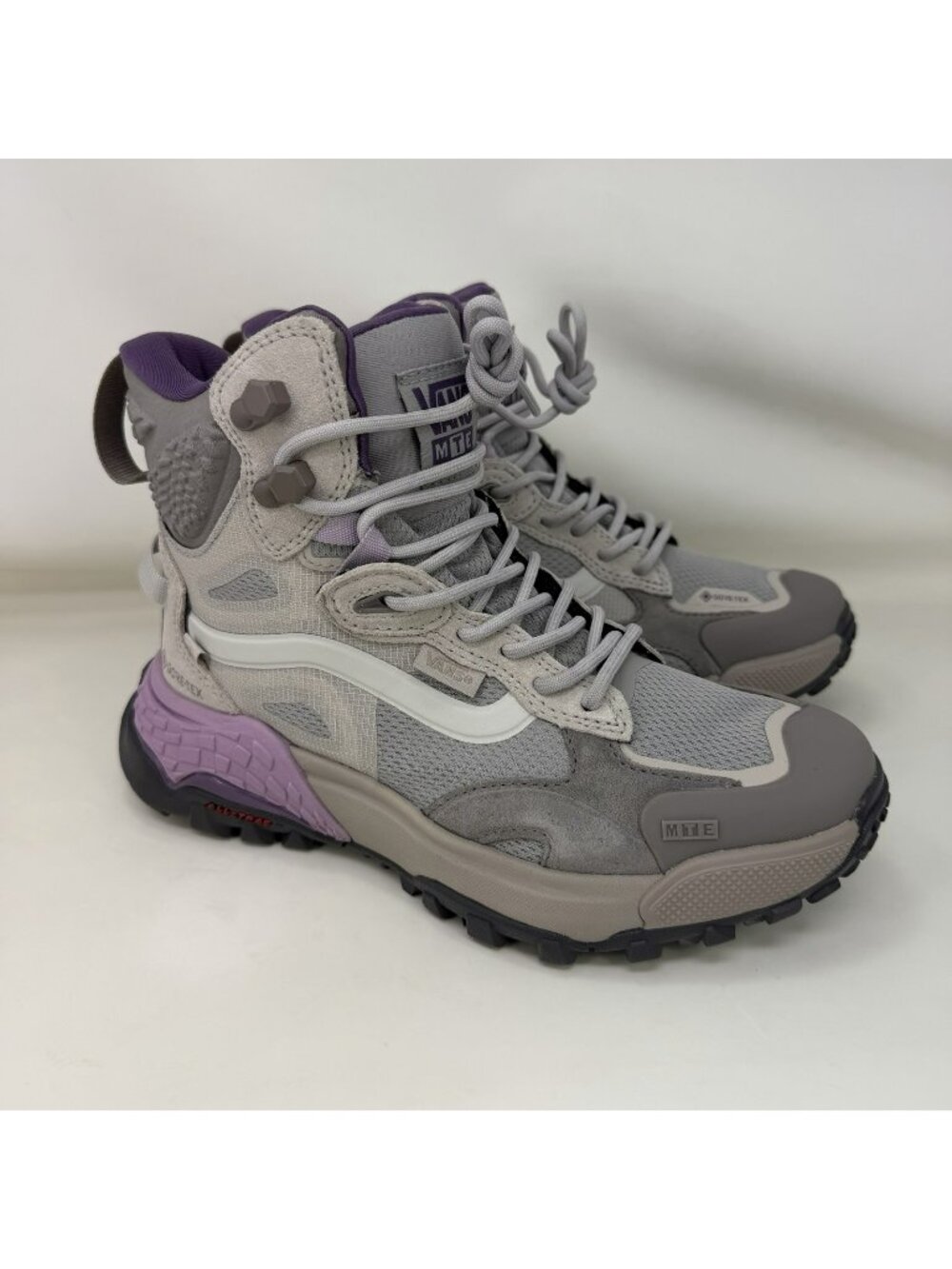 Vans MTE Crestline Waterproof Gore-Tex Boots Gray Purple Women's Size 6.5